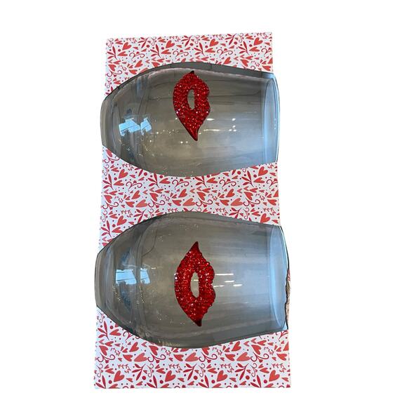 Valentines Jeweled Rhinestone Red Lips Stemless Wine Glasses Set of 2 New - Picture 2 of 15